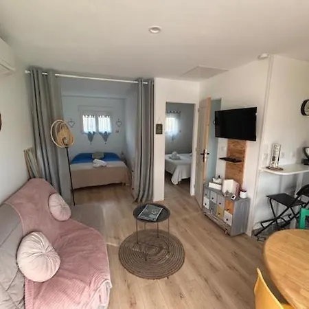 Coeur Du Village De *